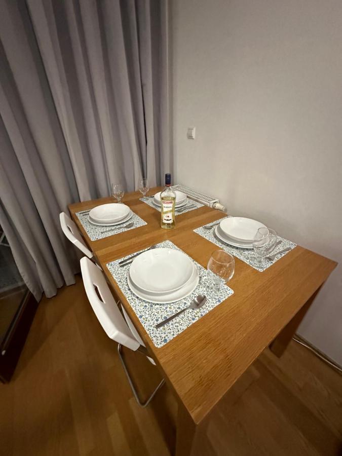 Central Apartment With Balcony Βουδαπέστη Εξωτερικό φωτογραφία