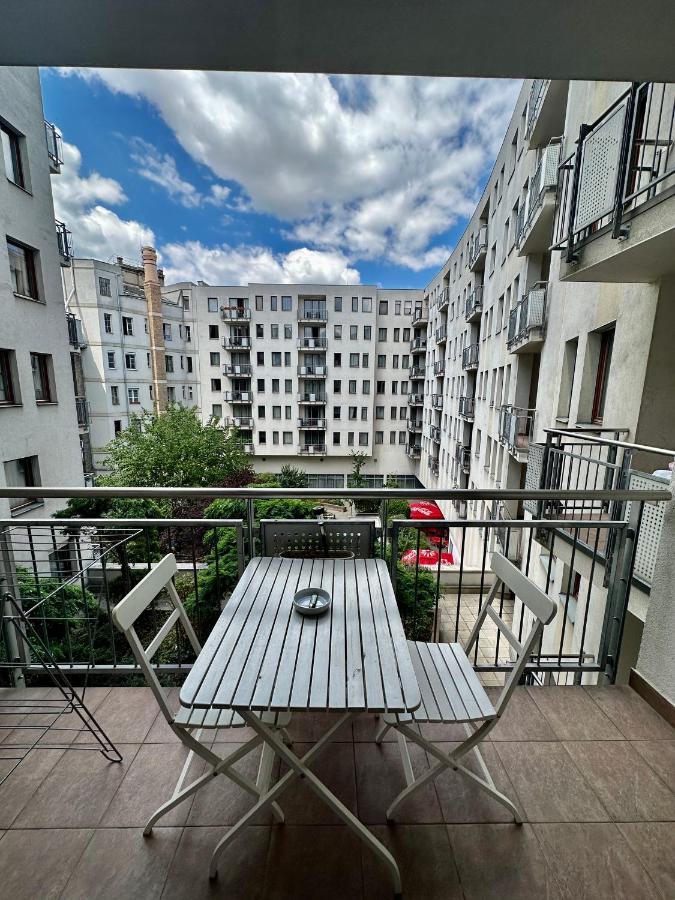 Central Apartment With Balcony Βουδαπέστη Εξωτερικό φωτογραφία
