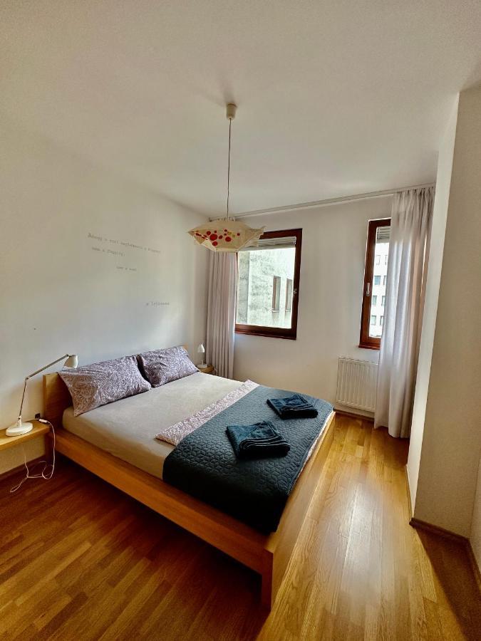 Central Apartment With Balcony Βουδαπέστη Εξωτερικό φωτογραφία