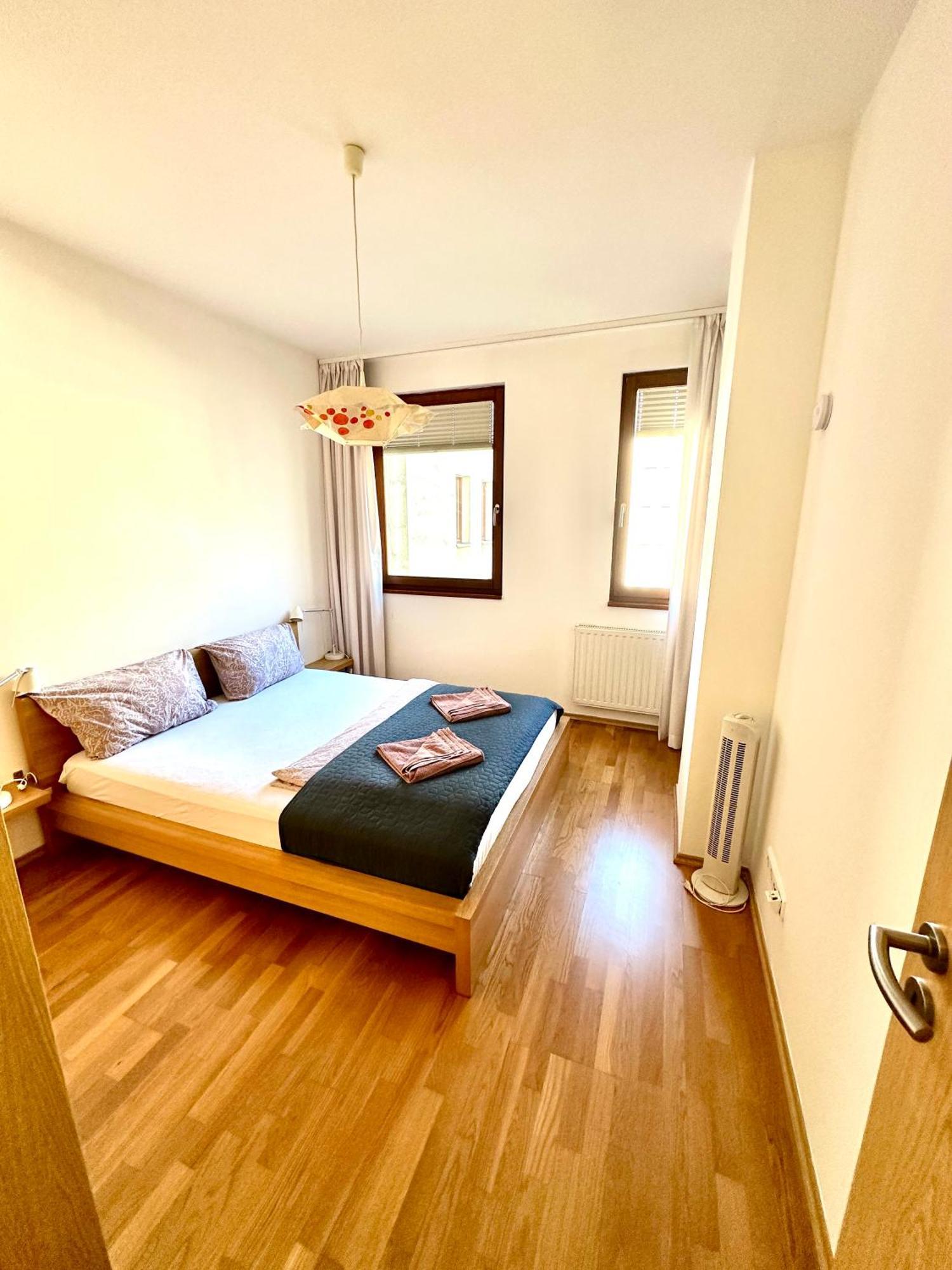 Central Apartment With Balcony Βουδαπέστη Εξωτερικό φωτογραφία